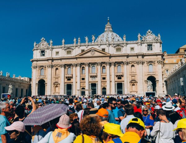 Why School Trips to Europe Are More Popular Than Ever