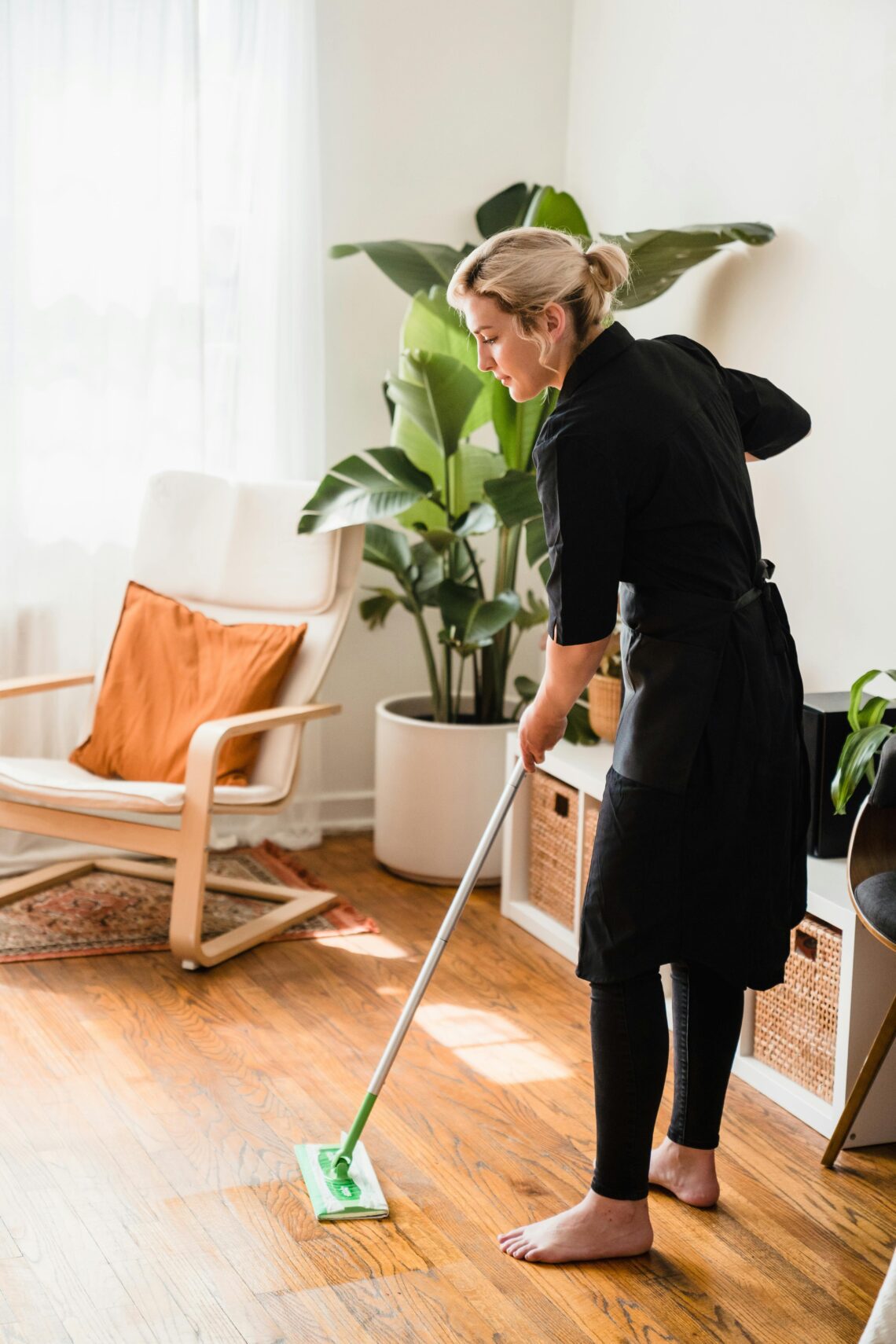 Achieving Professional Standards: Your End of Tenancy Cleaning Guide for Bracknell