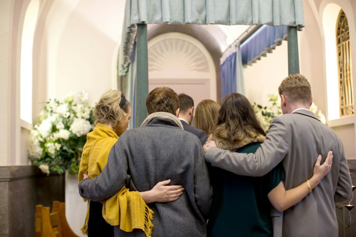 Tips for Managing Grief While Making Funeral Arrangements
