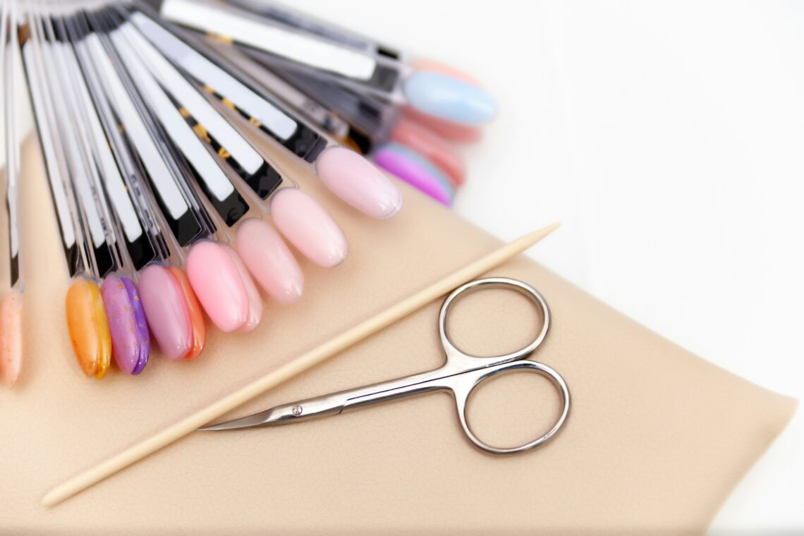 Beginner-Friendly At-Home Gel Manicure Kit: What You Really Need for Salon Results