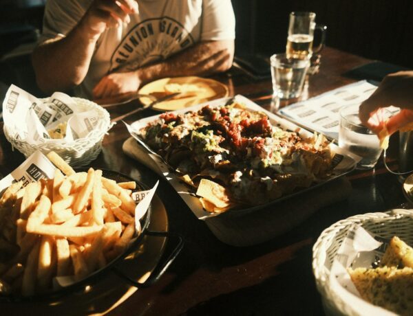 5 Cheat Meal Myths You Probably Believe (And What’s Actually True)