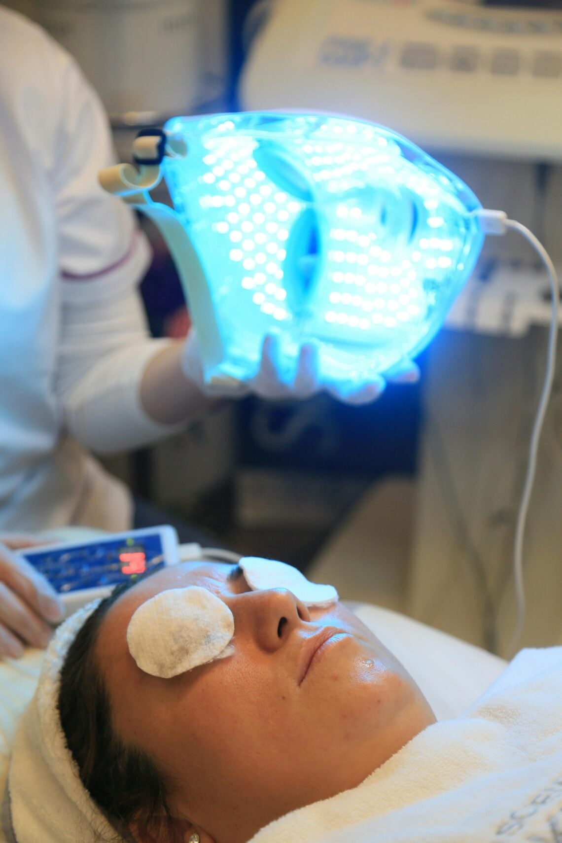 Get More From Therapy Lights With Better Mounting Kits