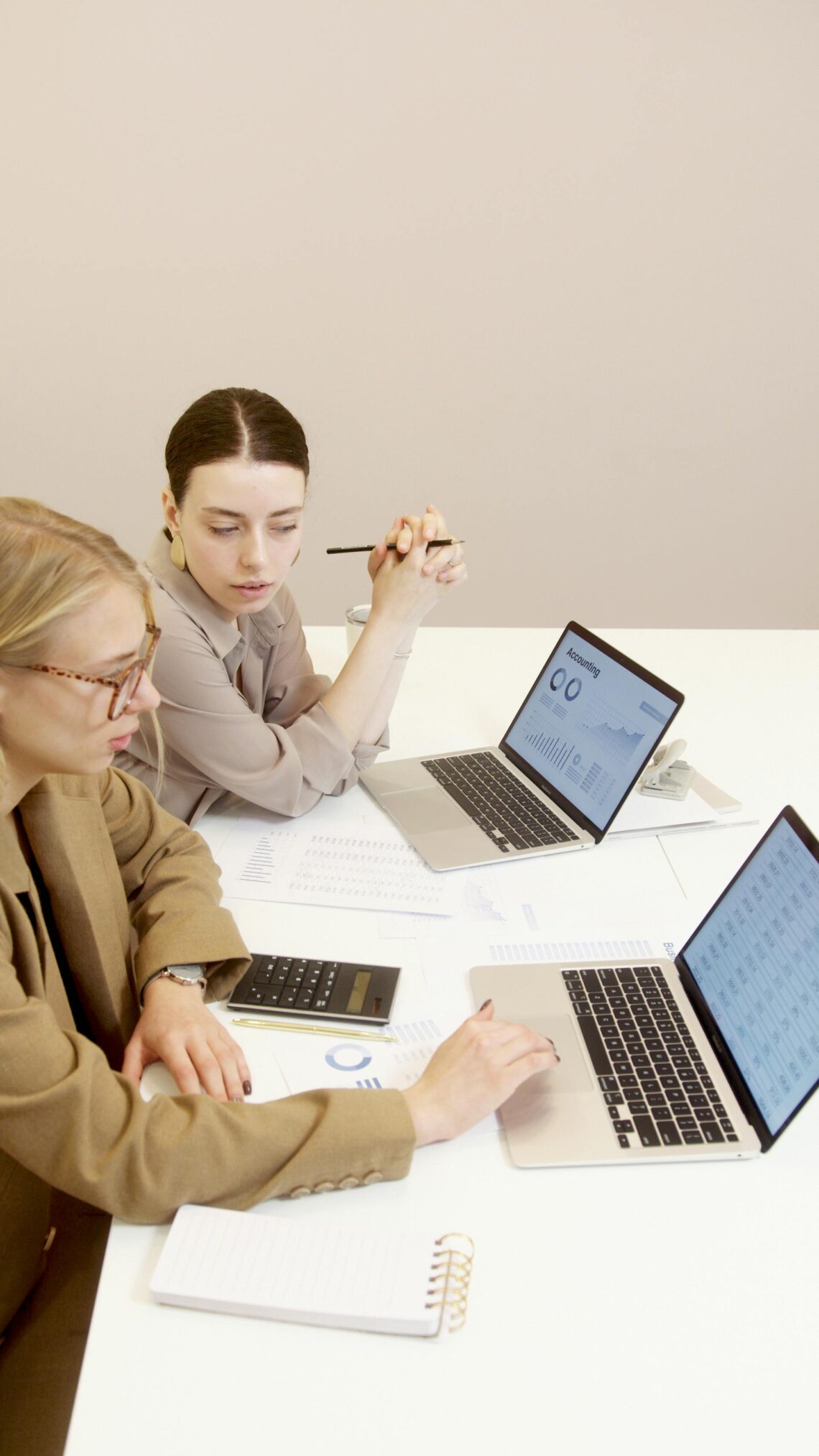5 Things Your Business Should Be Digitizing 5 Things Your Business Should Be Digitizing