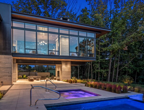 Where Should You Build an In-Ground Pool?