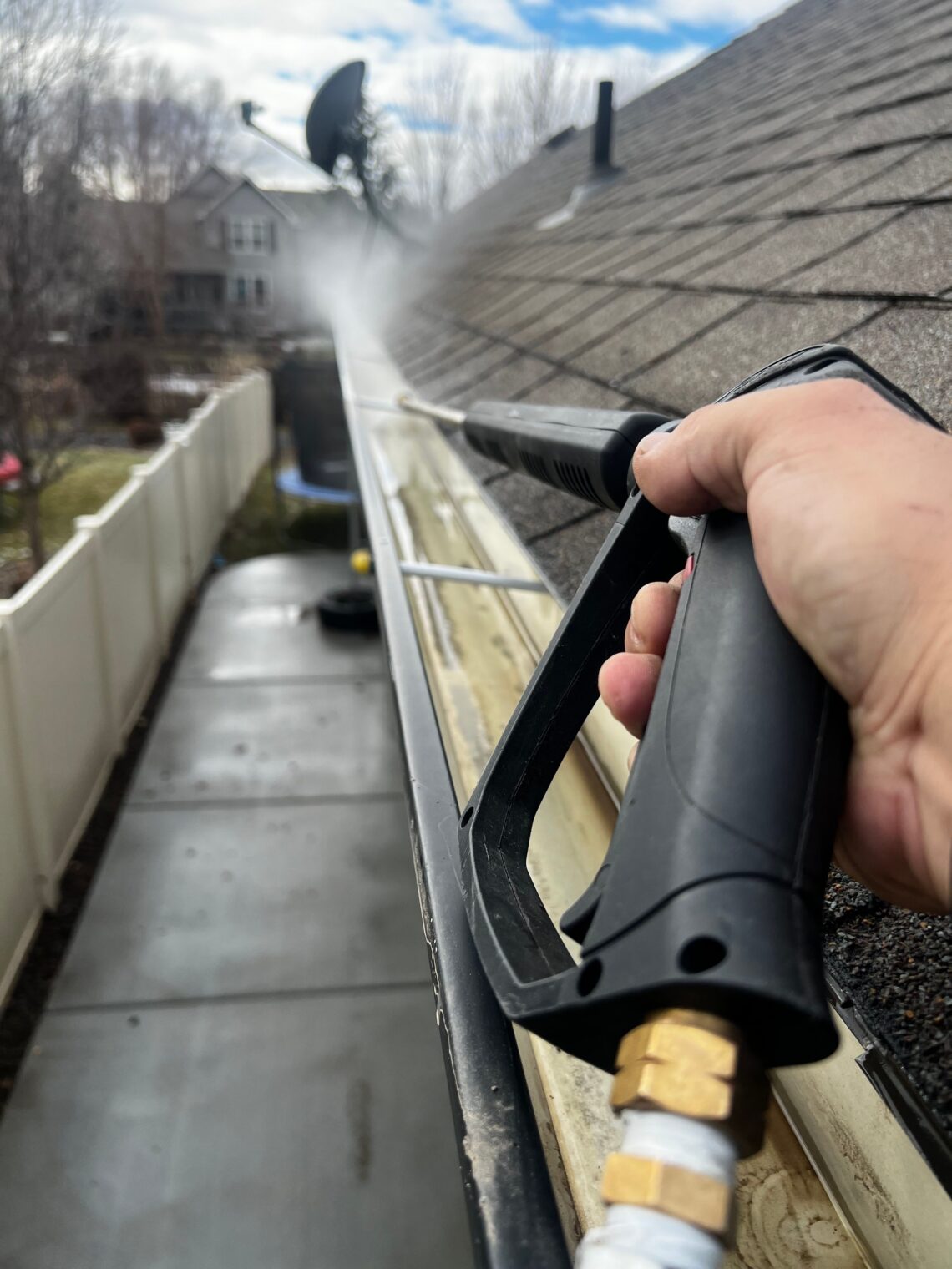Simple Home Habits That Help Keep Pests Away