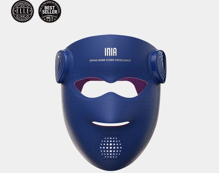 Top Features to Look for in a Red Light Mask Before Adding One to Your Routine