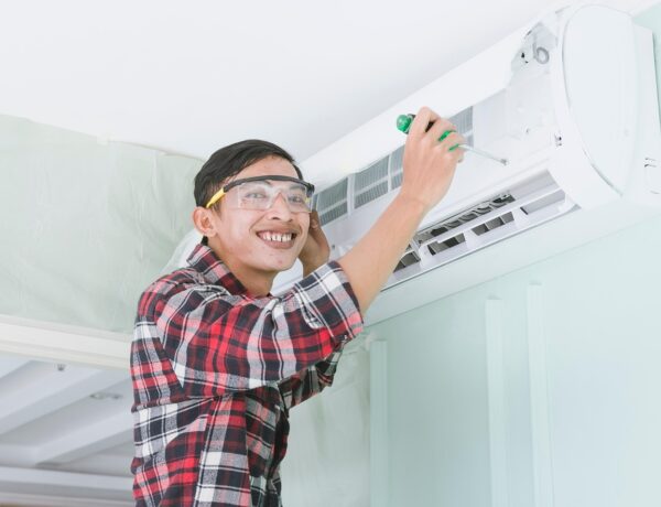 What to Do When Your Air Conditioner Stops Blowing Cold Air