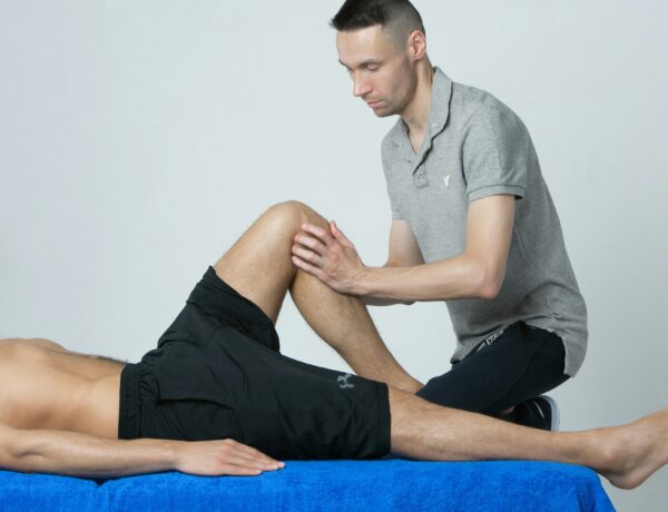 How Physiotherapy Helps Injured Workers Recover and Return to Work Safely