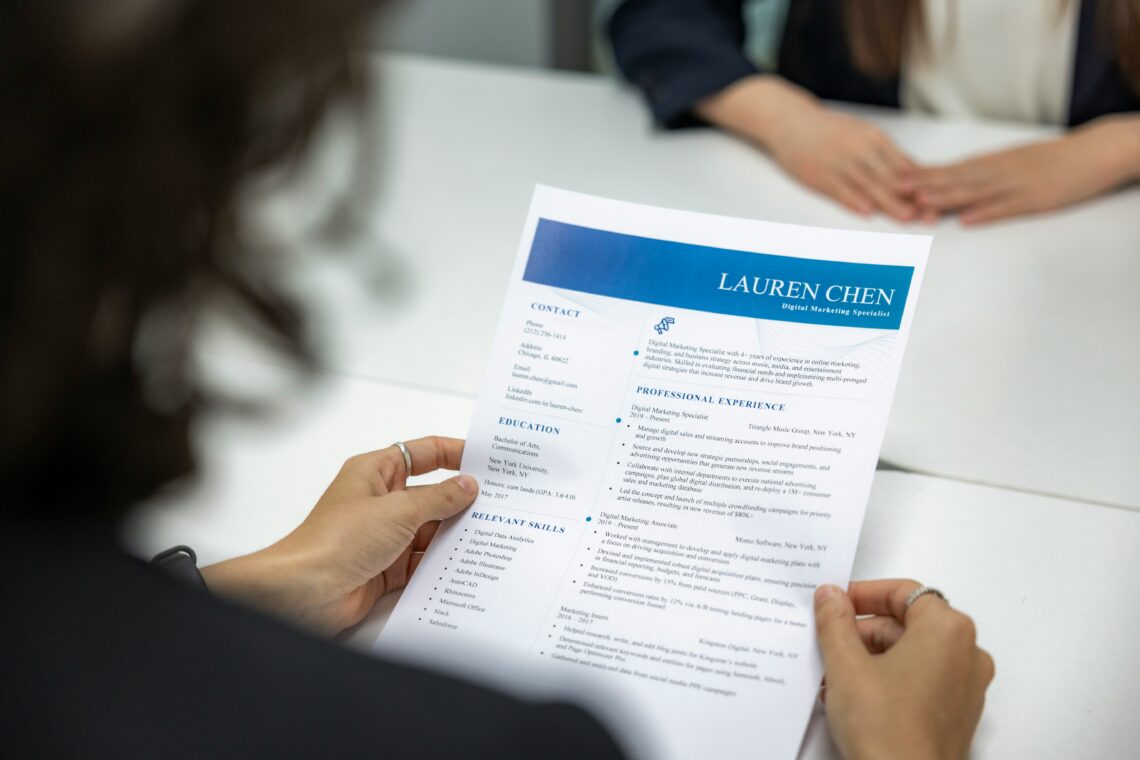 How To Build A Resume With AI In Minutes For Free