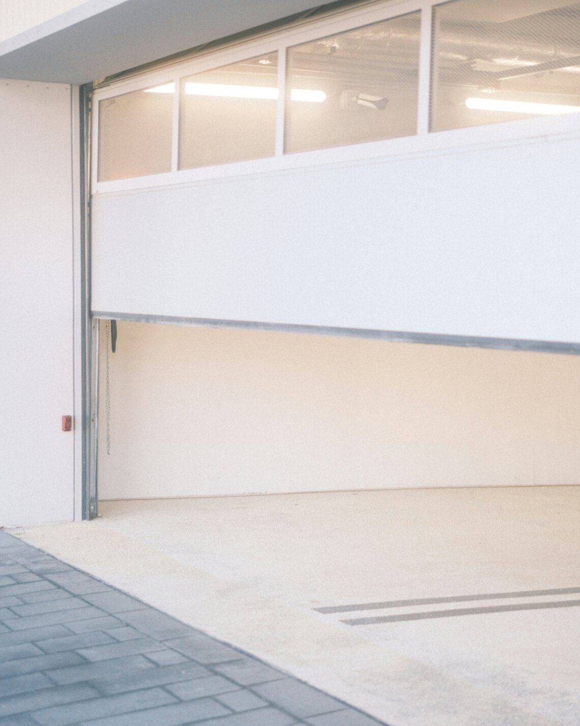 Modern Garage Door Systems: Combining Convenience, Design, and Smart Technology