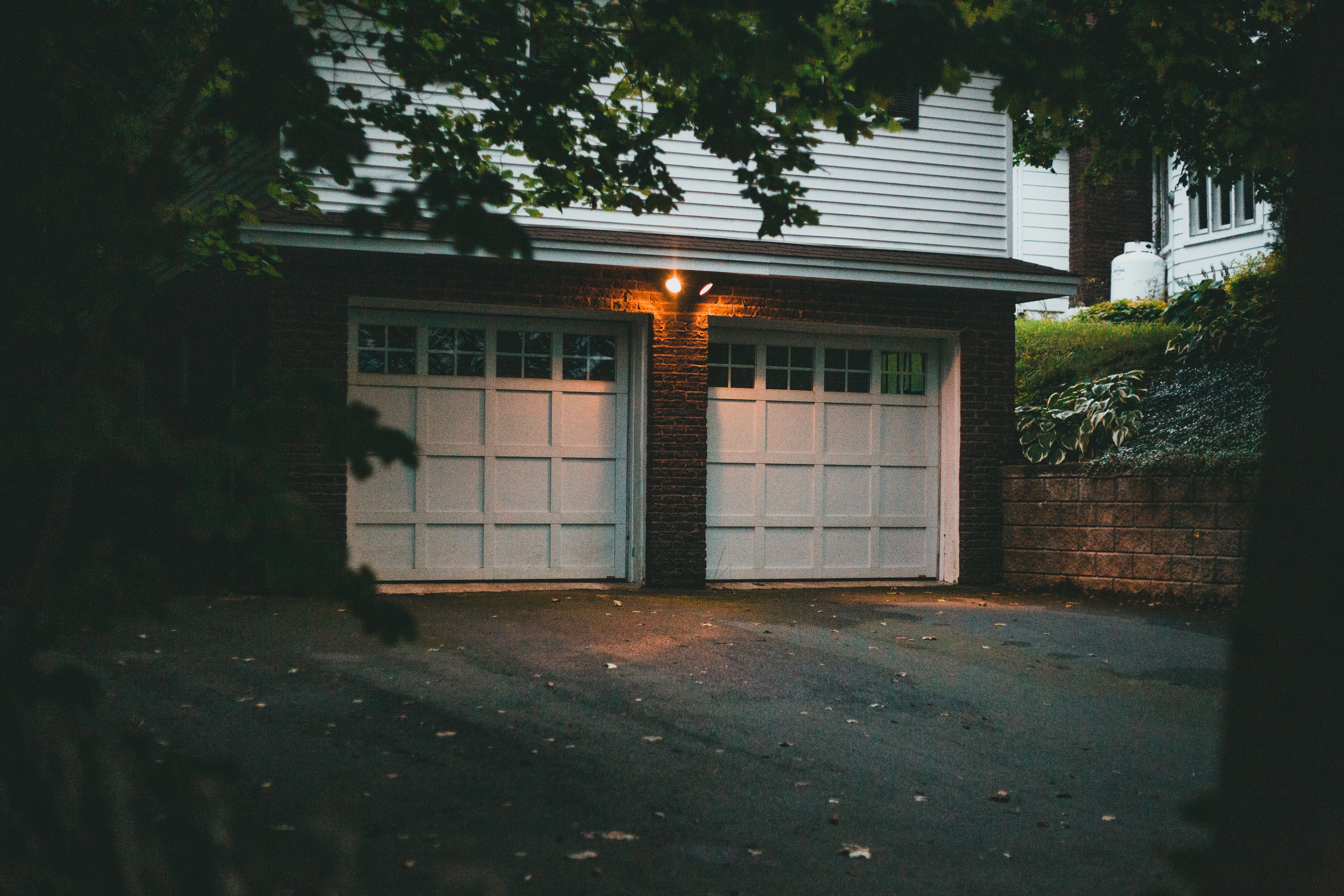 Residential Garage Door Replacement: When to Upgrade and What to Expect