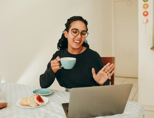 The First Date no Longer Starts with Coffee